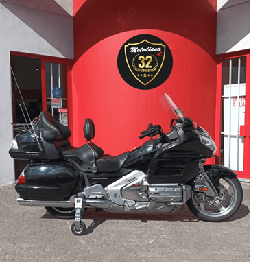Honda Goldwing 1800 With Landing Gear | Moto