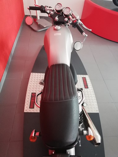 Mash Cafe Racer 125 silver | Moto