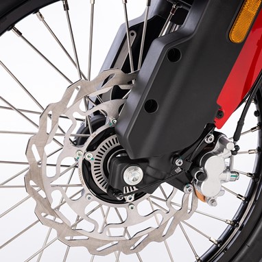 QJ Motor SRT 125DX | Moto | Adventure