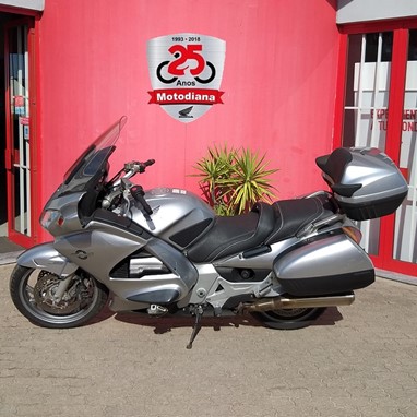 Honda Pan European ST1300 | Moto