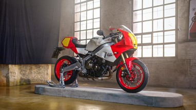 Yamaha XSR900 GP 2024 | Moto | Sport Heritage