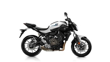 Yamaha MT-07 | Moto | Hyper Naked