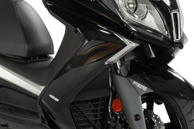 Kymco Downtown 125 | Scooter | Scooters 125cc