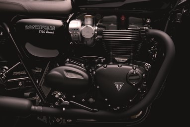 Triumph Bonneville T120 Black | Moto | Classics