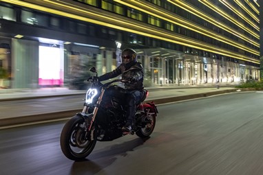 Benelli 502 C | Moto | Cruiser