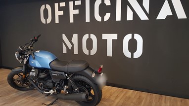 Moto Guzzi V7 III Stone | Moto