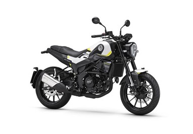 Benelli Leoncino 250 E4 | Moto