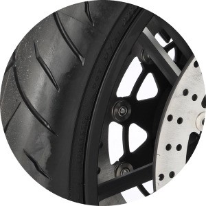 QJ Motor SRK 700 | Moto | Street