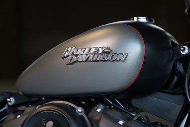 Harley-Davidson Street Bob | Moto | Softail