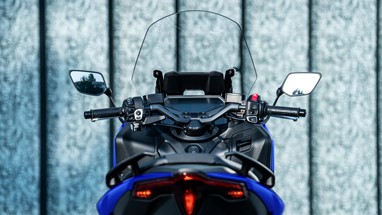 Yamaha TMAX 2026 | Scooter | Desporto