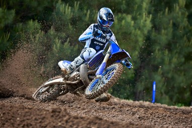 Yamaha YZ250 2026 | Moto | Competição