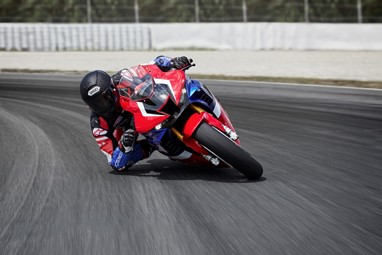 Honda CBR1000RR-R Fireblade SP 2021 | Moto | Super Sport
