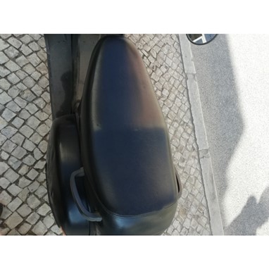 Piaggio Vespa 200 | Scooter