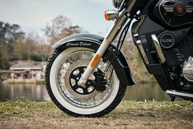 UM Renegade Classic Deluxe 125 | Moto | Renegade