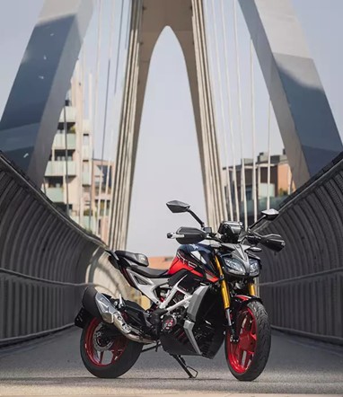 TVS Motor RTR 310 | Moto | Motociclos