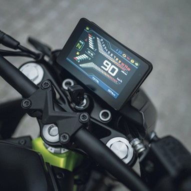 QJ Motor SRK 400 | Moto | Street
