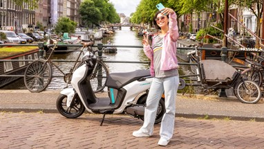 Yamaha NEO's Dual Battery 2023 | Scooter Elétrica | Urban Mobility