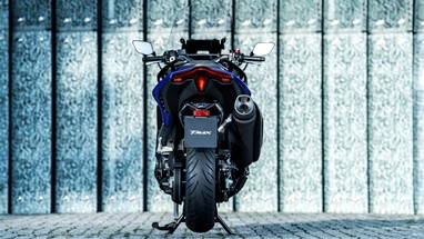 Yamaha TMAX 2026 | Scooter | Desporto