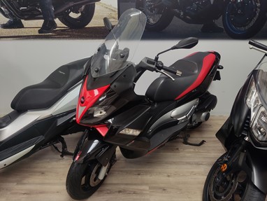 Aprilia SR 300 Max | Scooter
