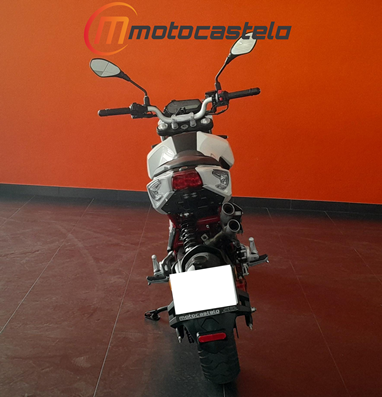 Benelli TNT 125 E4 | Moto