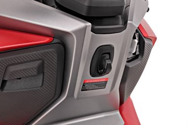 Voge SR1 ADV | Scooter | Scooters