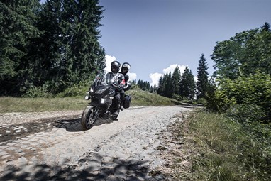 Kawasaki Versys 650 Grand Tourer | Moto | Dual purpose