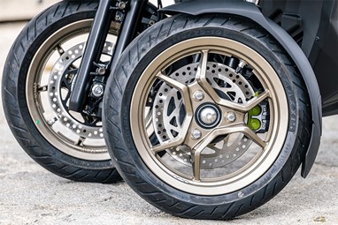 Kymco CV3 | Moto | Maxiscooters