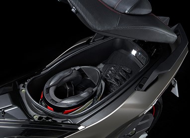 Kymco AK550 Premium | Scooter | Scooters acima 125