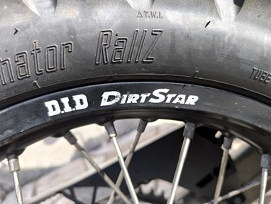 Husqvarna 701 | Moto