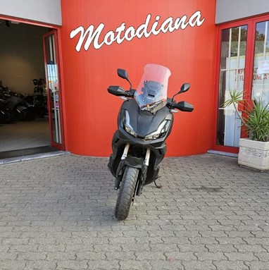 Honda ADV 350 | Moto