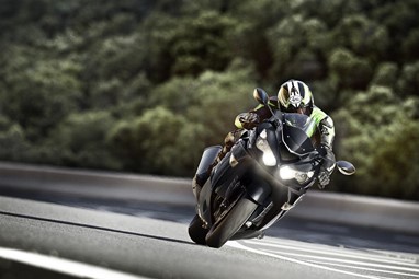 Kawasaki ZZR1400 '17 | Moto | Sport Tourer