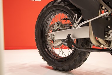 SWM SD 650 (com malas laterais) | Moto | Adventure
