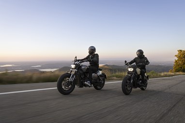 Benelli Leoncino Bobber 400 | Moto | Scrambler