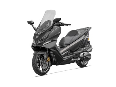 CYCLONE RT3s | Moto | Scooter