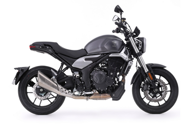 Voge 500 AC | Moto | Classic