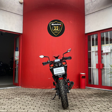 KTM Adventure 390 | Moto
