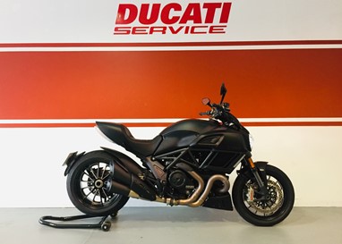 Ducati Diavel Dark | Moto