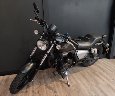 Keeway K-LIGHT 125 | Moto