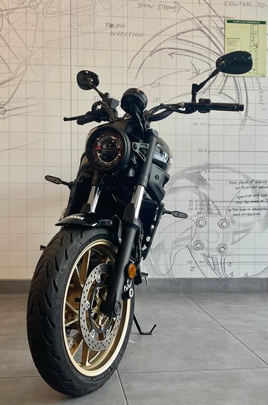 Yamaha XSR 700 | Moto