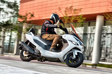 Daelim S3 250 FI Advance | Scooter | Scooters