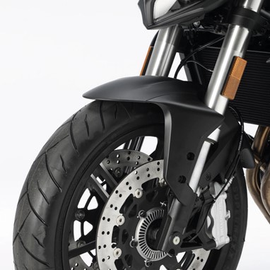QJ Motor SRK 700 | Moto | Street