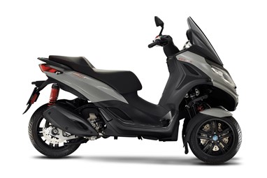 Piaggio MP3 300 Sport | Scooter | Acima 125 CC