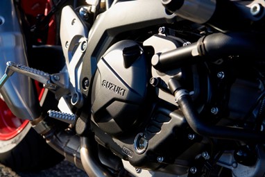 Suzuki SV-7GX | Moto | Estrada
