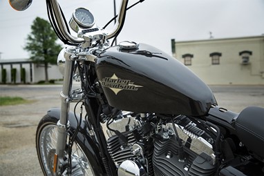 Harley Davidson Seventy-Two | Moto | Sportster